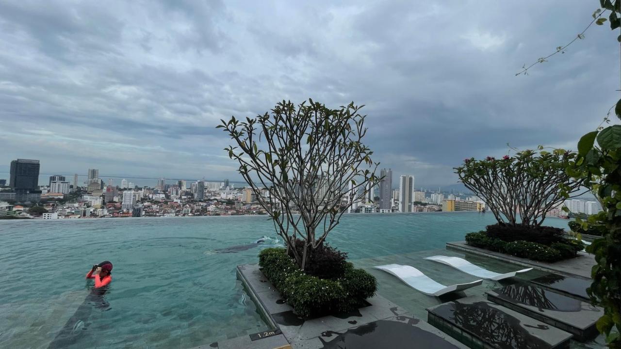 13 Beacon Executive Suites #Rooftoppool #Luxurysuites George Town Ngoại thất bức ảnh